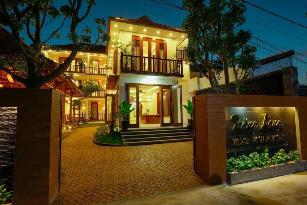 Village Moon Villa Хойан Экстерьер фото